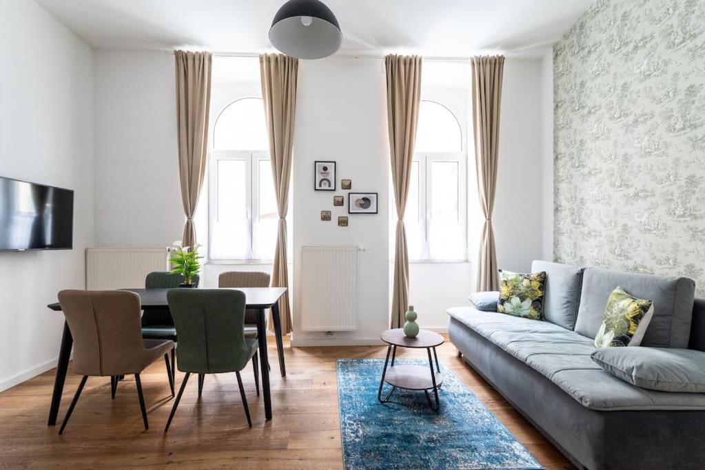 비엔나 Sleek 1Br Flat Near Center By Hm 아파트 외부 사진