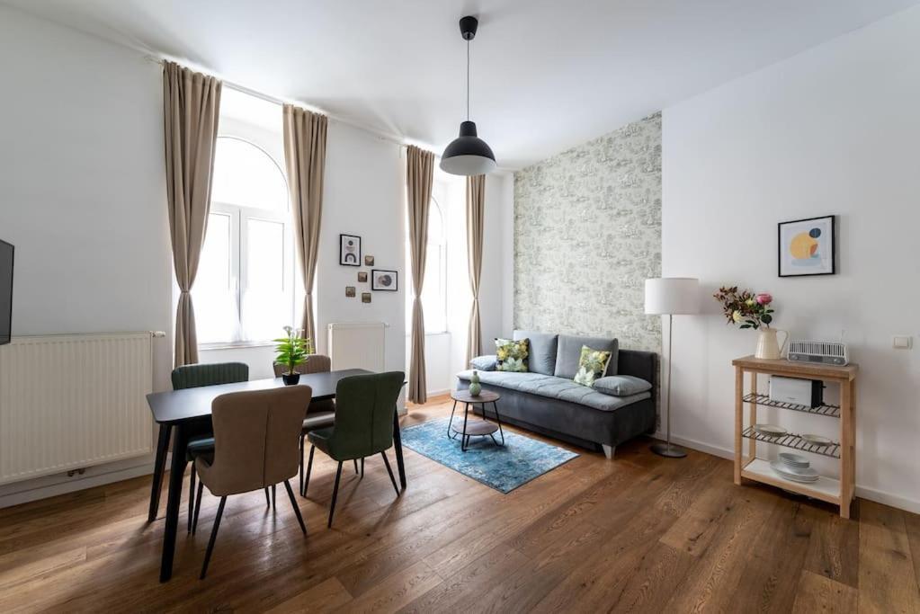 비엔나 Sleek 1Br Flat Near Center By Hm 아파트 외부 사진